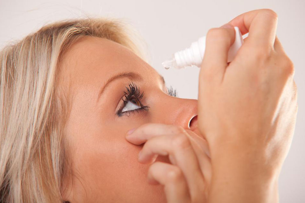 Natural Remedies for Dry Eyes