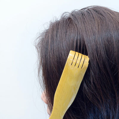 Homemade Remedies for Flaky Scalp