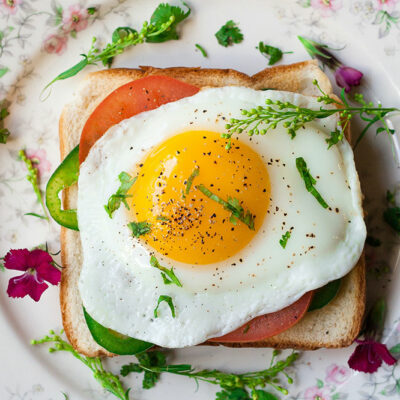 6 Foods to Avoid with Asthma and Breathing Problems